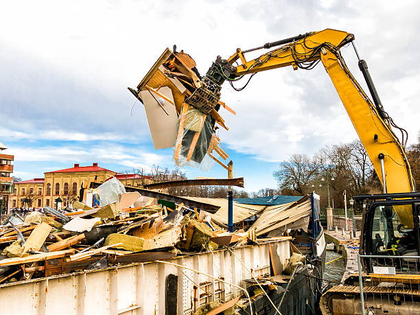 Best Basement Cleanout Services  in Colona, IL